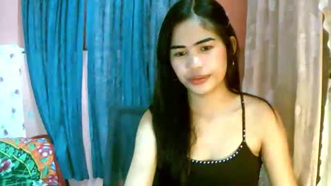 Im Dahlia online show from 03-31-26, 11:43