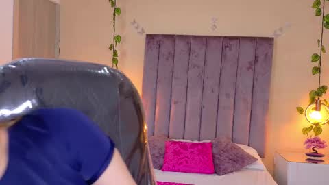 Dahlia online show from 03-07-26, 05:37