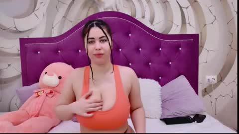 Snapshot of daiana_kimberly chatting on 03-04-26, 05:57 Daiana Kimberly online show from 03-04-26, 05:57