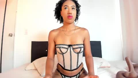 Daila Smith  online show from 04-04-26, 02:58