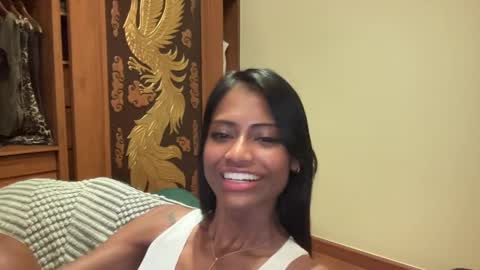Snapshot of daily_dosessshhhh chatting on 01-31-25, 11:56 AnnaCeleste online show from 01-31-25, 11:56