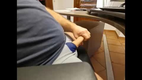 dailymonster online show from 12-04-25, 02:37