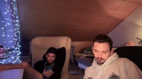 Daimon  online show from 01-08-25, 04:23