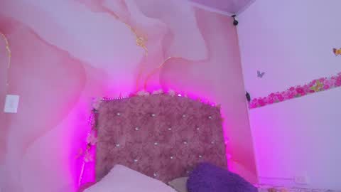 Snapshot of daisy__rose chatting on 12-31-24, 09:10 Dai online show from 12-31-24, 09:10