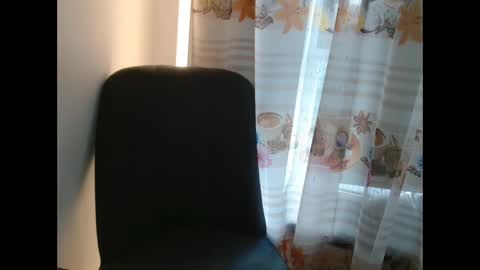 Ashe online show from 09-10-25, 01:22