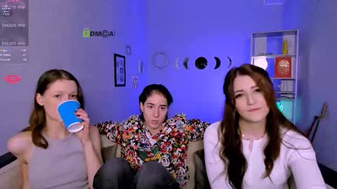 daisy online show from 12-16-25, 08:25