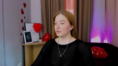 Snapshot of daisy_candy chatting on 02-26-25, 01:41 Little Di online show from 02-26-25, 01:41