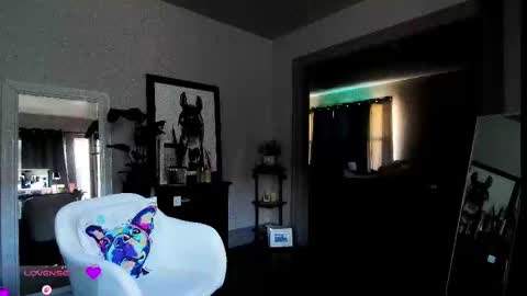 Daisy online show from 11-19-25, 03:12