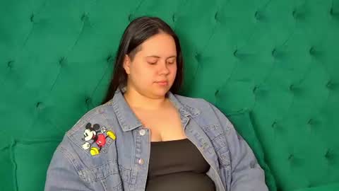 Snapshot of daisyharts chatting on 06-29-26, 05:03 DaisyHarts online show from 06-29-26, 05:03