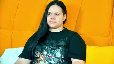 Snapshot of daisyharts chatting on 07-28-26, 04:27 DaisyHarts online show from 07-28-26, 04:27