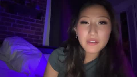 Daisy Kim online show from 02-09-25, 05:19