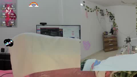 daki_ume_ online show from 12-01-25, 02:27