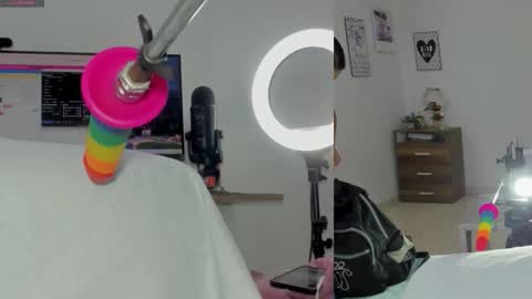 daki_ume_ online show from 02-16-26, 02:29