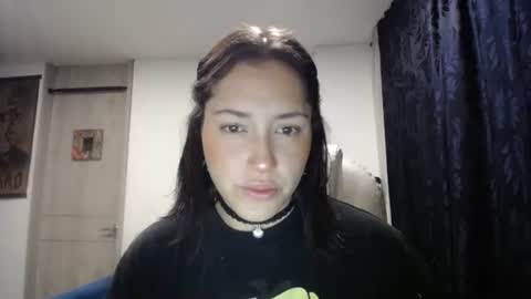 IG  dakotasofiaa online show from 03-12-25, 08:41