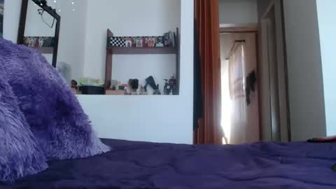 Snapshot of dakota_dark_ chatting on 01-14-25, 05:23 Dakota online show from 01-14-25, 05:23