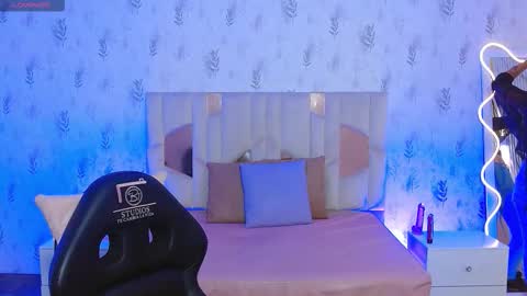 Snapshot of dakota_tay1 chatting on 10-05-25, 11:52 Dakota online show from 10-05-25, 11:52