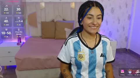 Snapshot of dakota_tay1 chatting on 10-17-25, 11:46 Dakota online show from 10-17-25, 11:46