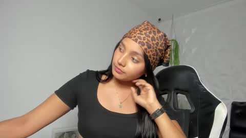 dakota_x18 online show from 03-05-26, 09:22