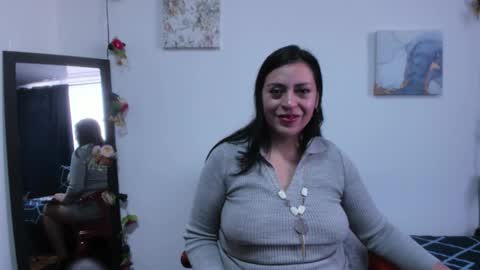 Snapshot of dakotaagray chatting on 11-09-25, 12:36 Dakotaagray online show from 11-09-25, 12:36