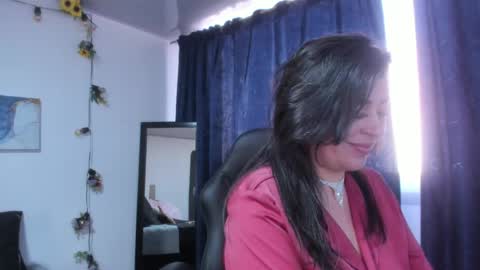 Snapshot of dakotaagray chatting on 04-27-26, 12:36 Dakotaagray online show from 04-27-26, 12:36