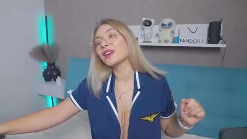 dakotaliss online show from 02-12-25, 11:18