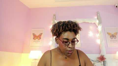 Snapshot of dakotasexshow2 chatting on 12-10-24, 10:58 Dakota Sex Show  online show from 12-10-24, 10:58