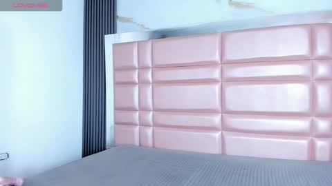 dakotastarkx online show from 12-18-25, 01:28