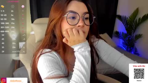 dakottaa__ online show from 03-12-25, 11:12