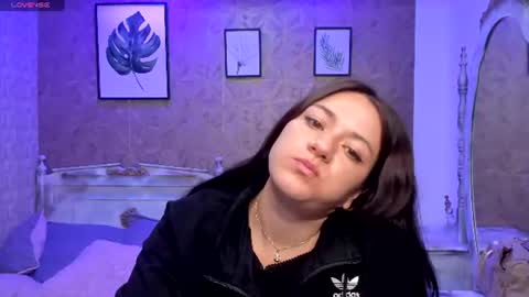 Snapshot of dali_collin chatting on 06-16-26, 01:14 dali_collin online show from 06-16-26, 01:14