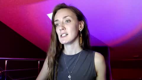 Dalia  online show from 01-05-25, 01:15