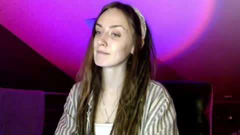 Dalia  online show from 01-11-25, 02:36