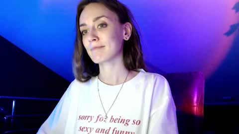 Dalia  online show from 01-31-25, 03:22