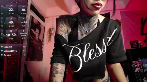 dalia_vorhees online show from 11-07-25, 02:00