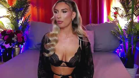 Snapshot of dalidaselena chatting on 05-05-26, 02:47 DalidaSelena online show from 05-05-26, 02:47