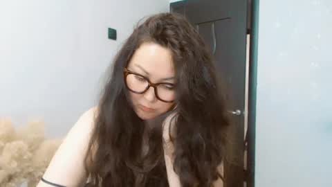 Snapshot of dalidayes chatting on 05-30-26, 07:05 Dali online show from 05-30-26, 07:05