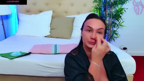 daliyaa_ online show from 09-12-25, 12:05