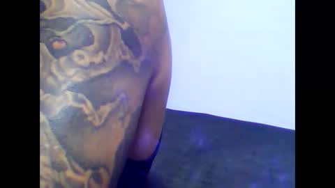 dallaslove23 online show from 10-03-25, 09:39