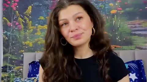 Snapshot of damedefeu chatting on 01-27-25, 07:56 damedefeu online show from 01-27-25, 07:56