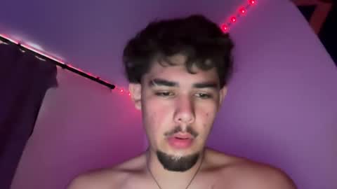 Snapshot of damiam_xj chatting on 12-12-24, 04:10 damiam xj online show from 12-12-24, 04:10