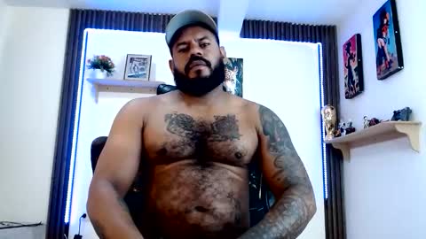 Snapshot of damian64436171 chatting on 05-19-26, 01:56 damian64436171 online show from 05-19-26, 01:56