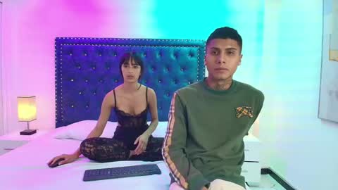 DAMIAN AND ROXANNE.  online show from 09-10-25, 12:38