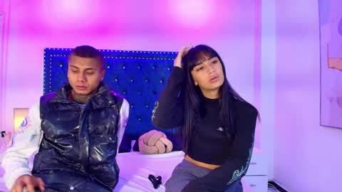 DAMIAN AND ROXANNE.  online show from 04-07-26, 12:49