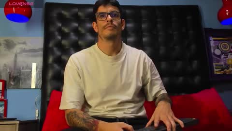 ---Damian--- online show from 02-23-26, 01:08