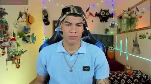 Damian online show from 11-19-25, 03:06