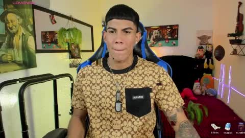 Damian online show from 04-08-26, 03:06