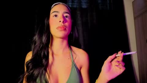 Snapshot of damian_n_lissa chatting on 06-15-26, 10:56 damian_n_lissa online show from 06-15-26, 10:56