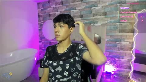 Snapshot of damian_tay chatting on 05-14-26, 11:39 damian_tay online show from 05-14-26, 11:39