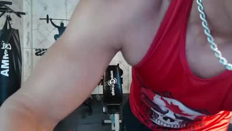 Snapshot of damiancavalli chatting on 07-17-26, 07:41 Damian online show from 07-17-26, 07:41