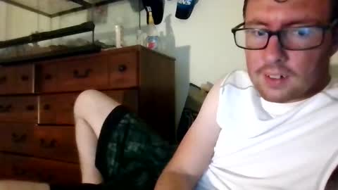 Damian online show from 06-08-26, 01:39