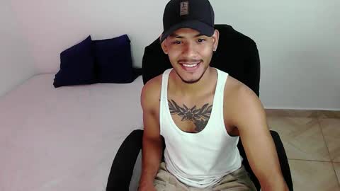 instagram damiannreed. online show from 02-17-26, 02:52